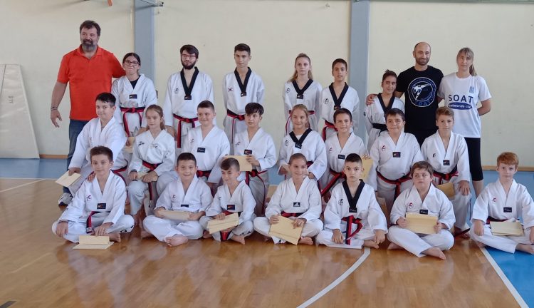 Με επιτυχία οι εξετάσεις μαύρων ζωνών στον ΣΟΑΤ