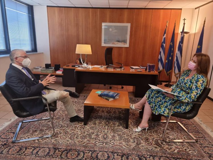 Στον Πρόεδρο του ΕΛΓΑ κ. Λυκουρέντζο η Βουλευτής Τρικάλων Κατερίνα Παπακώστα