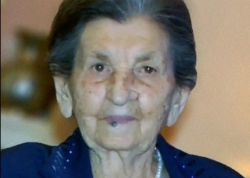 Στην μνήμη της μητέρας μου  Αγγελικής Φαμίση