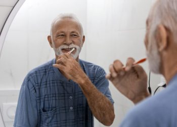 Η απώλεια δοντιών σχετίζεται με αυξημένο κίνδυνο για άνοια!