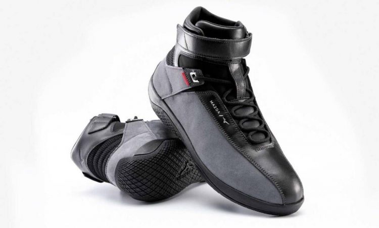 H Mazda περνά το Kodo και στα sneakers