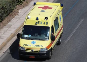 Τρίκαλα: Παιδάκι έπεσε από μπαλκόνι πολυκατοικίας και σώθηκε-Σε σοκ ο πατέρας του