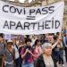 Λαϊκή «εξέγερση» στη Γαλλία για τους εμβολιασμούς – Το Charlie Hebdo «ξεγύμνωσε» τον Μακρόν