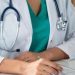 Τρίκαλα: Γιατρός “μαϊμού” απέσπασε από ηλικιωμένη 9.000 ευρώ για χειρουργείο συγγενή-Συνελλήφθη
