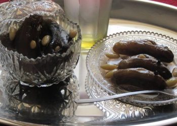 Μελιτζανάκι γλυκό του κουταλιού