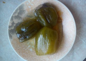 Γλυκό του κουταλιού ακτινίδιο της γιαγιάς Κικής