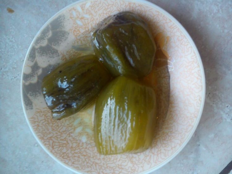Γλυκό του κουταλιού ακτινίδιο της γιαγιάς Κικής