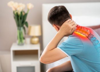 Αυχενική δισκοκήλη: Συμπτώματα και θεραπεία, αντιμετώπιση