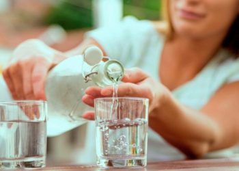 Αυτό το ρόφημα είναι κλειδί για την υγεία της καρδιάς. Από ποιον κίνδυνο μας προστατεύει
