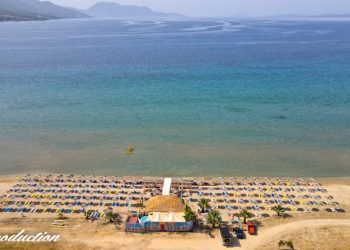 Πογωνιά: Η πιο ρηχή παραλία της Αιτωλοακαρνανίας ![Βίντεο]