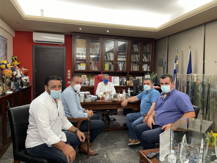 Ξεκινούν τα μέτρα διαχείρισης του πληθυσμού των αγριόχοιρων στη Θεσσαλία