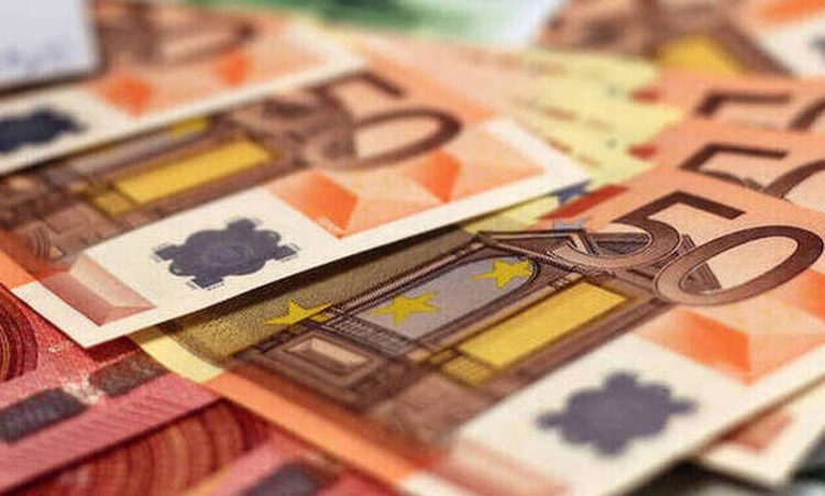 ΓΣΣΕ: Πώς θα πληρωθούν όσοι εργαστούν την αργία της 15ης Αυγούστου