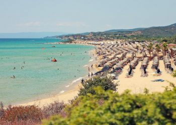 Παραλία Αμμόλοφοι: Η Καραϊβική της Βόρειας Ελλάδας