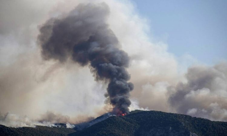 Αλλάζει επικίνδυνα ο καιρός: Μέχρι 7 μποφόρ οι άνεμοι – Στο «κόκκινο» η χώρα για πυρκαγιές