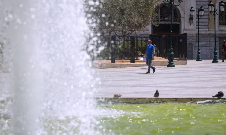 Καιρός: Εκρηκτικό κοκτέιλ με 45άρια και ισχυρούς ανέμους – Ποιες περιοχές είναι στο «κόκκινο»