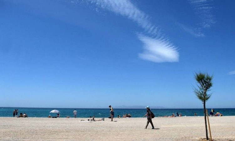 Καιρός: Προσοχή! Ισχυροί άνεμοι έως 7 μποφόρ – Μεγάλος κίνδυνος πυρκαγιών
