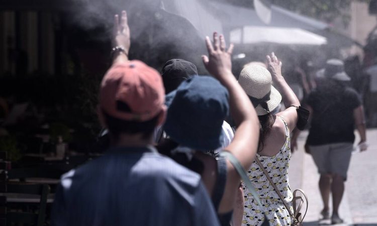 Καύσωνας – Λαγουβάρδος: Δύσκολες οι επόμενες 4 ημέρες – Πότε αναμένεται πτώση