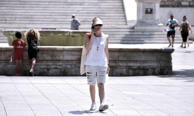 Κορυφώνεται ο καύσωνας: Στους 47 βαθμούς Κελσίου το θερμόμετρο – Ο καιρός σήμερα, Δευτέρα (02/08)