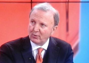 ΝΑ ΣΥΓΚΛΗΘΕΙ ΤΟ ΣΥΜΒΟΥΛΙΟ ΠΟΛΙΤΙΚΩΝ ΑΡΧΗΓΩΝ ΓΙΑ ΕΘΝΙΚΟ ΣΧΕΔΙΟ ΑΝΤΙΜΕΤΩΠΙΣΗΣ ΤΟΥ ΤΕΤΑΡΤΟΥ ΚΥΜΑΤΟΣ ΤΗΣ ΠΑΝΔΗΜΙΑΣ – ΑΒΑΣΤΑΧΤΗ ΕΠΙΠΟΛΑΙΟΤΗΤΑ ΜΙΑ ΝΕΑ ΑΠΟΡΡΙΨΗ