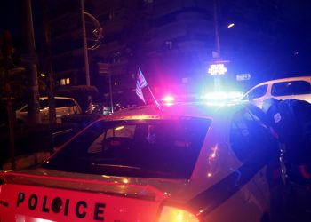 Εύβοια: Νεκρός ο διοικητής του ΑΤ Ερέτριας έξω από το Τμήμα – Πληροφορίες για τραύματα από σφαίρες