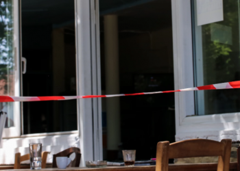 Ανήκουστο: Ο 54χρονος που σκότωσε την γυναίκα του στην Σωτηρίτσα ηχογράφησε τον φόνο στο κινητό του!