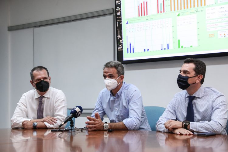 Σύσκεψη Κυριάκου Μητσοτάκη και Κώστα Σκρέκα για τον καύσωνα – Έκκληση στους πολίτες να περιορίσουν την κατανάλωση ηλεκτρικού ρεύματος τις ώρες αιχμής