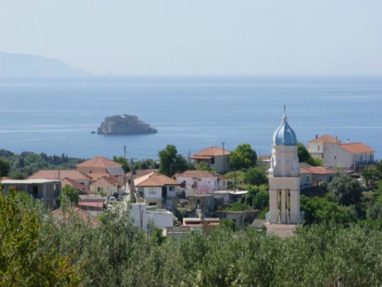 Κουρκουμελάτα: Το χωριό που καταστράφηκε ολοσχερώς και όταν ξαναχτίστηκε έγινε η «Ελβετία» των Επτανήσων [εικόνες]