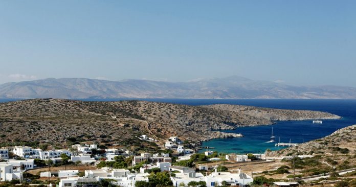 Το ανέγγιχτο νησί των 150 κατοίκων δίπλα στη Νάξο με το ανεξερεύνητο σπήλαιο!!!(Photos, Video)