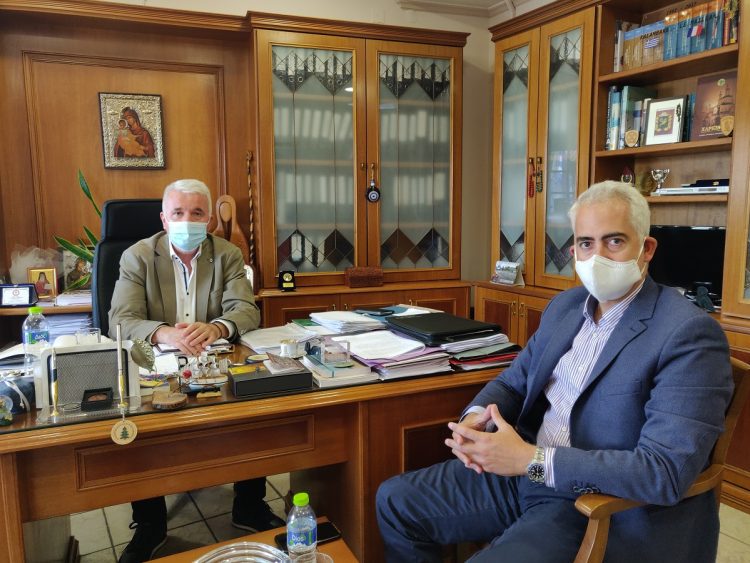 Συνάντηση Δημάρχου Μετεώρων με τον πρόεδρο του ΚΕΘΕΑ