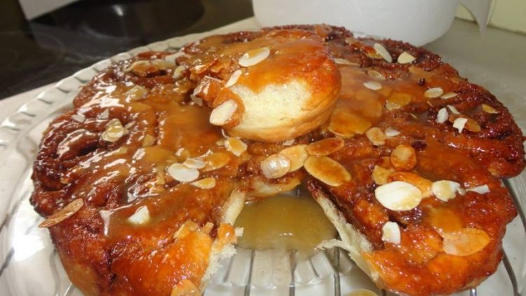 Μερέντα sticky buns