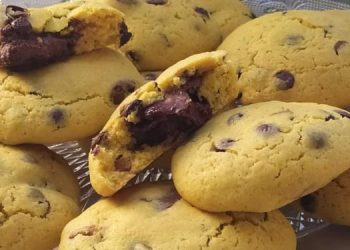 Cookies με σοκολάτα και γέμιση μερέντας