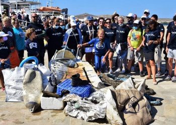 All For Blue: Έχει αφαιρέσει 300 τόνους απορριμμάτων από τις ελληνικές θάλασσες