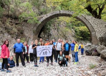 Ο Ο.Π.Ο.Π. στο τοξωτό γεφύρι του Κορακονησίου
