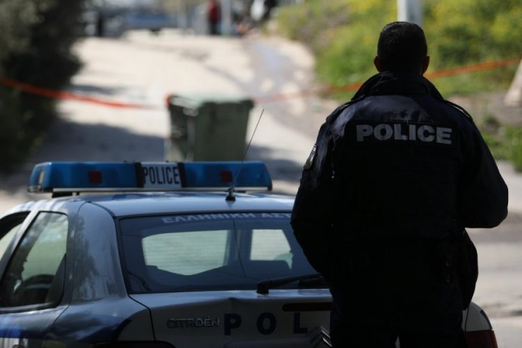 Τρίκαλα: Αστυνομικός εκτός υπηρεσίας συνέλαβε ανήλικο που προκάλεσε τροχαίο κι εγκατέλειψε το θύμα