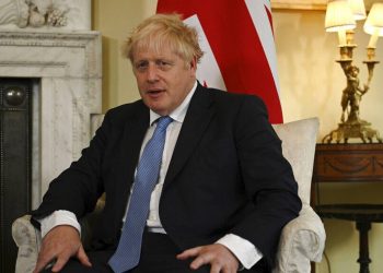Βρετανία: Τέλος στα πιστοποιητικά εμβολιασμού για κλειστούς χώρους – Στο επίκεντρο οι εμβολιασμοί