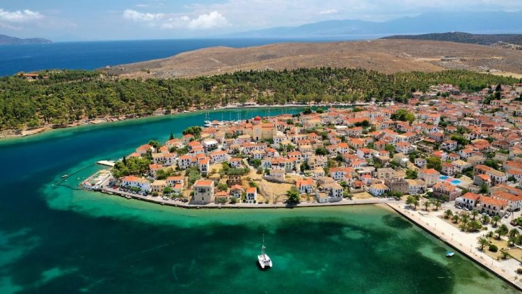 Γαλαξίδι: Η αρχοντική ναυτική πολιτεία που σαγηνεύει τους επισκέπτες