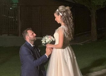 Τον εκλεκτό της καρδιάς της, Άκη Βαΐου, παντρεύτηκε η Χριστίνα Μπουλογεώργου
