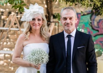 Γάμος και βάφτιση σε μία όμορφη τελετή για τον Γιώργο Πέτρου, την Αχιλλίτσα Καλογρηά και τον μικρό Κωνσταντίνο