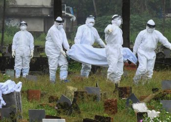 Ινδία: Συναγερμός μετά τον θάνατο 12χρονου από τον ιό Nipah – Είναι φονικότερος από τον κορονοϊό