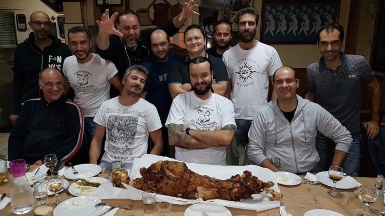 Ο πρώτος σύλλογος καλοφαγάδων, φίλων σούβλας και ψητών