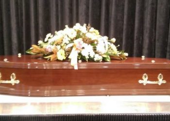 Λάρισα: Έγινε η κηδεία αλλά δεν τάφηκε η νεκρή γιατί… κόλλησε το ηλεκτρονικό σύστημα!