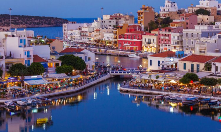 7 ελληνικά νησιά που θα ερωτευτείτε