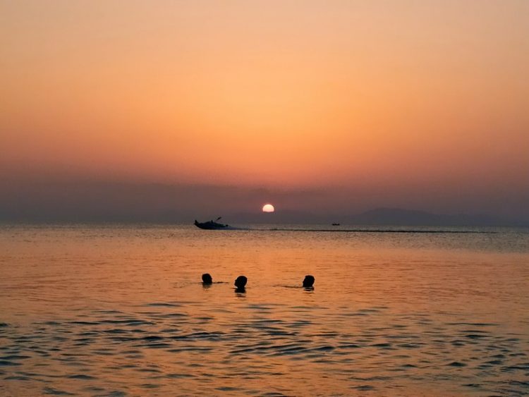 Κι όμως στη Μηλίνα, στο Νότιο Πήλιο, θα αντικρύσετε ένα από τα ωραιότερα ηλιοβασιλέματα της Ελλάδας