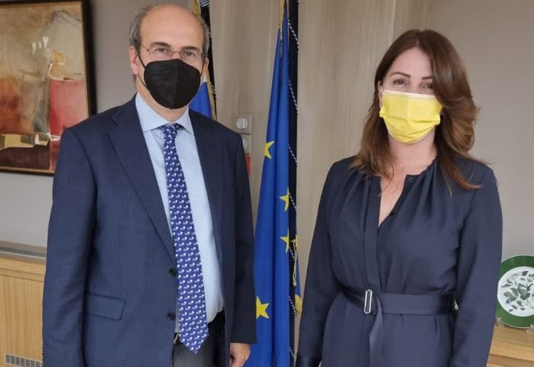 Κατερίνα Παπακώστα: Για τις συντάξεις στον Υπουργό Εργασίας & Κοινωνικών Υποθέσεων κ. Χατζηδάκη