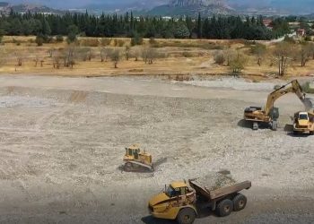 Σε πλήρη εξέλιξη τα αντιπλημμυρικά έργα της Περιφέρειας Θεσσαλίας στον Πηνειό ποταμό στην Π.Ε. Τρικάλων