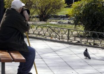 Τι ισχύει για τα όρια ηλικίας συνταξιοδότησης από 1/1/2022- Η Ρούλα Τζάνη, υπεύθυνη Γραφείου Συνταξιοδοτικών Θεμάτων μας ενημερώνει