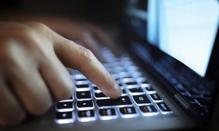 Προσέξτε αυτά τα μηνύματα, είναι απάτη – Αφαιρούν χρήματα από τον τραπεζικό λογαριασμό σας