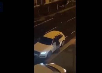 Απίστευτος τσακωμός ελληνικού ζευγαριού στη Γερμανία κάνει το γύρο του διαδικτύου (vid)