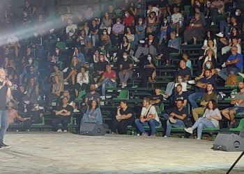 Αφθονο γέλιο σε τέλειο «Τάιμινγκ» από τον Γ. Χατζηπαύλου στο Φεστιβάλ Κωμωδίας 2021