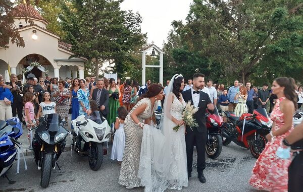 Γάμος στον Αμπελώνα υπό τους ήχους μηχανών μεγάλου κυβισμού